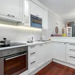 Appartement Stylish Family With Parking And 2 Balcony By Renters *