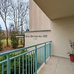 Appartamento Stylish Family With Parking And 2 Balcony By Renters