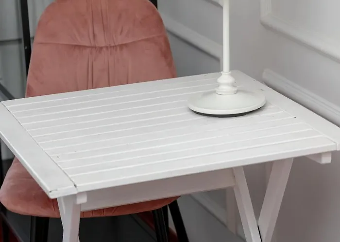 Stylish Family With Parking And 2 Balcony By Renters شقة غدينيا