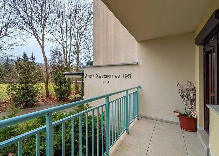 شقة Stylish Family With Parking And 2 Balcony By Renters